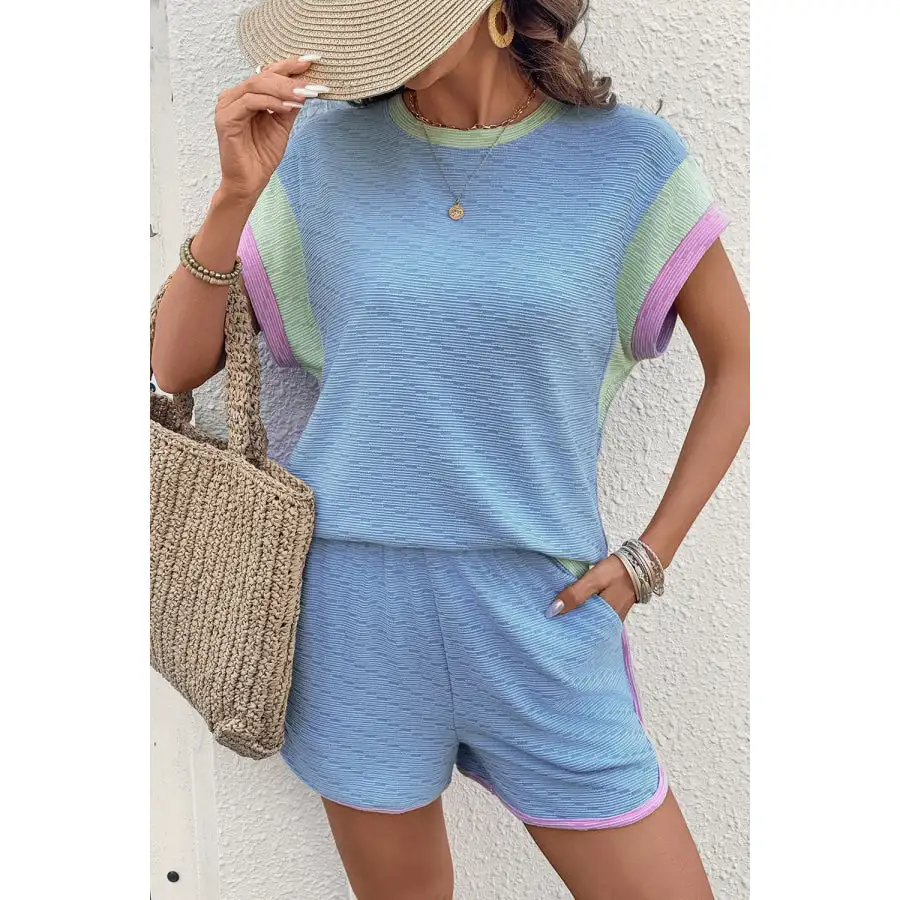 Contrast Round Neck Top and Shorts Set
