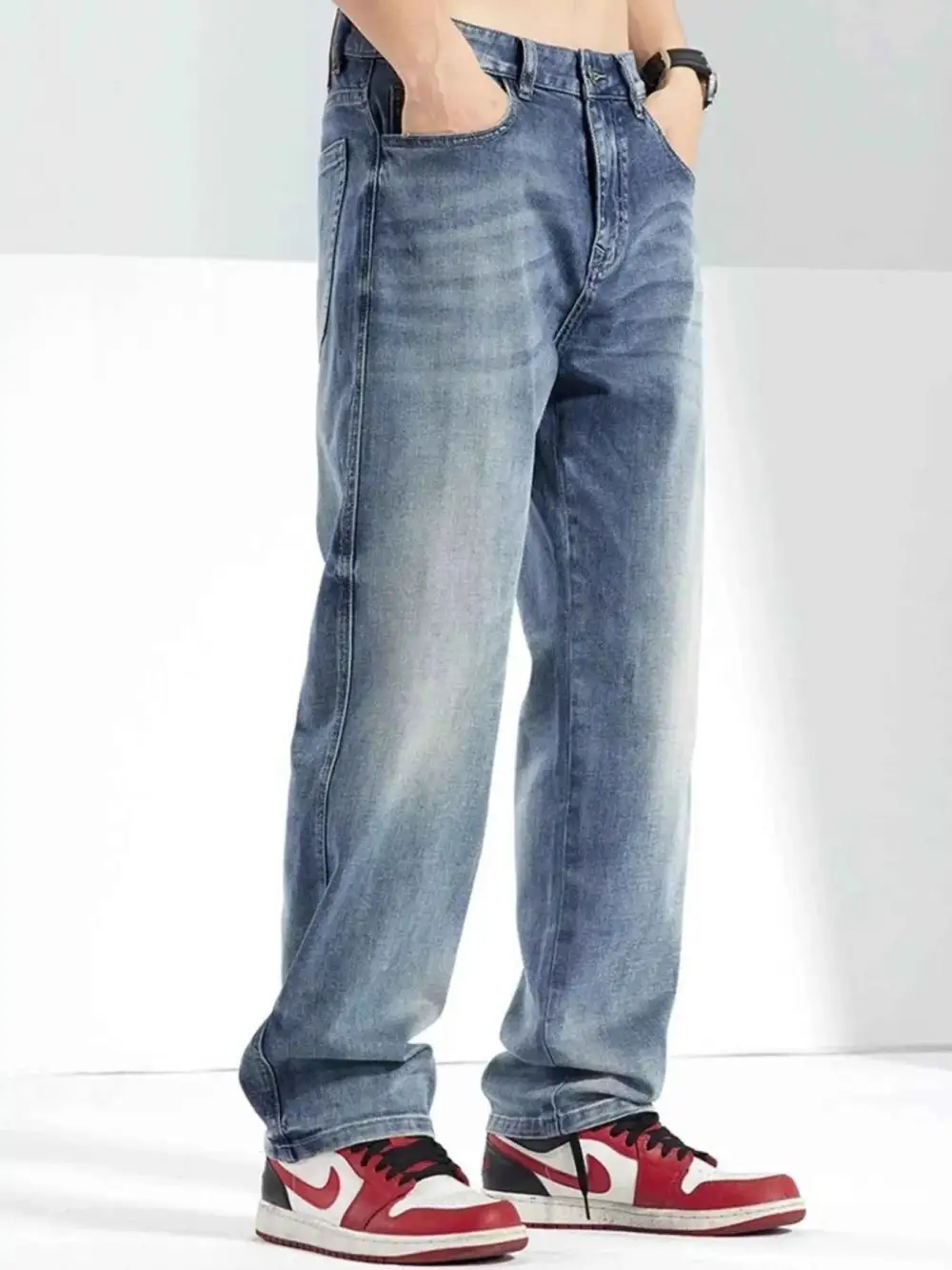Washed Straight Jeans