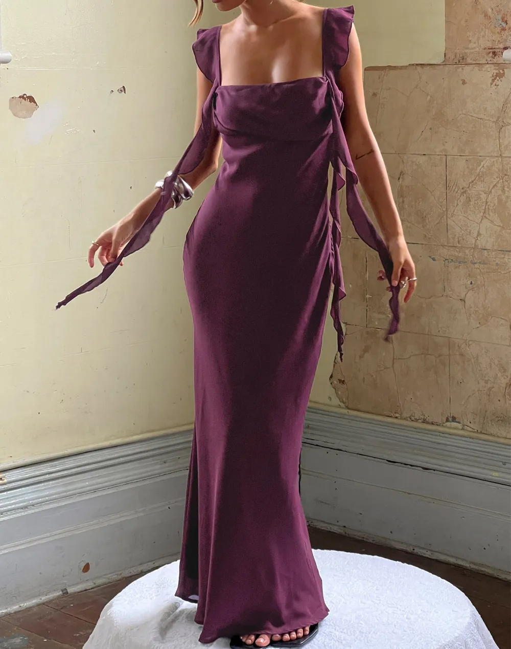 Layered Detail Pleated Maxi Dress