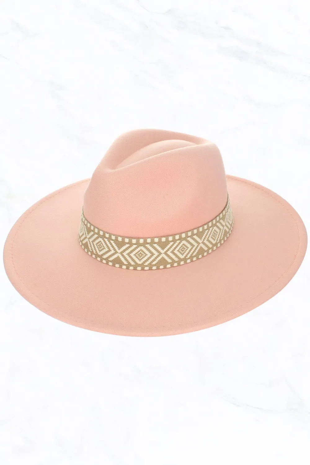 Big Brim Peach Heart Top Aztec Pattern Belt Jazz Hat
