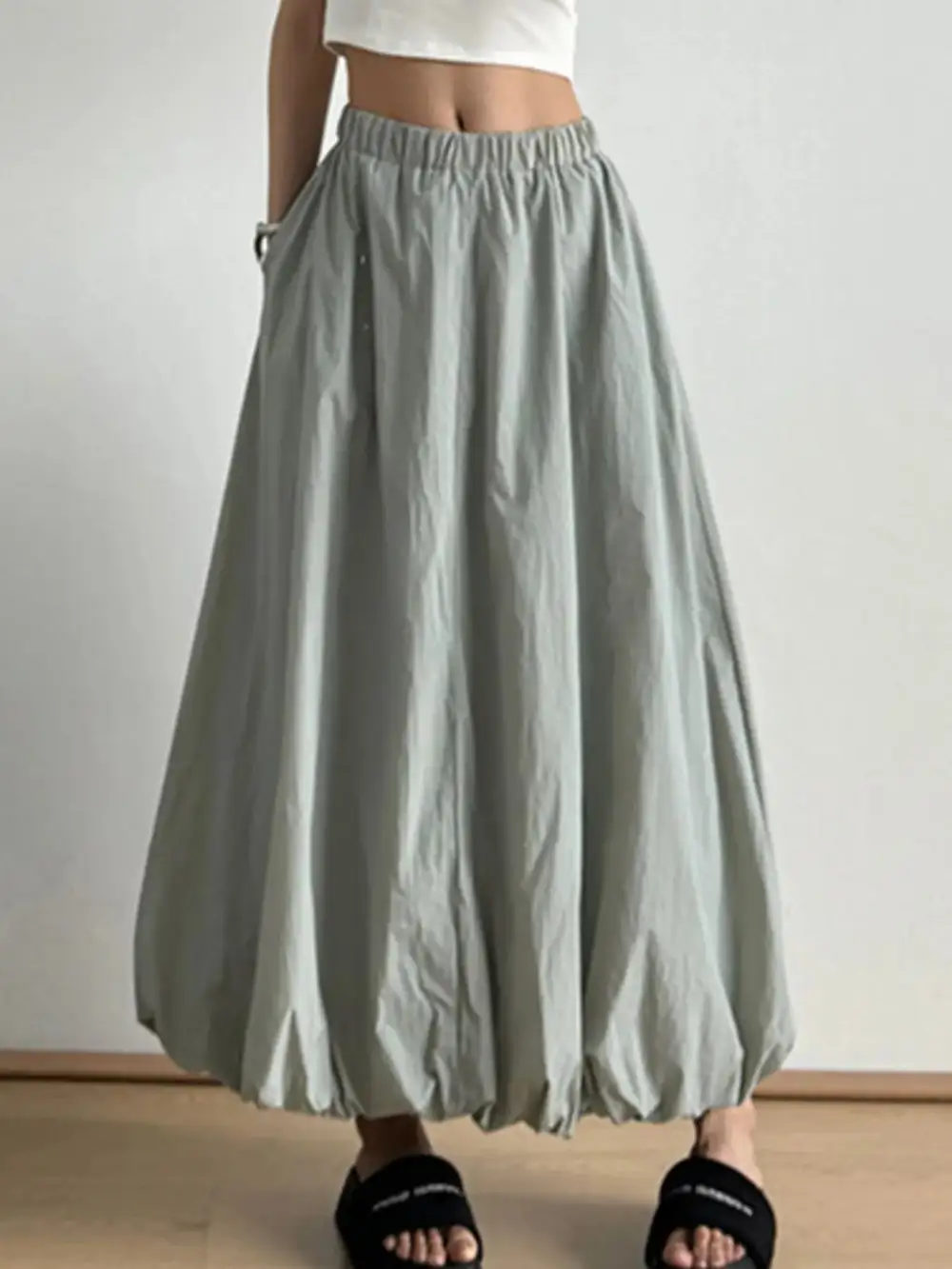 Structured Drawstring Pocket Detail Skirt