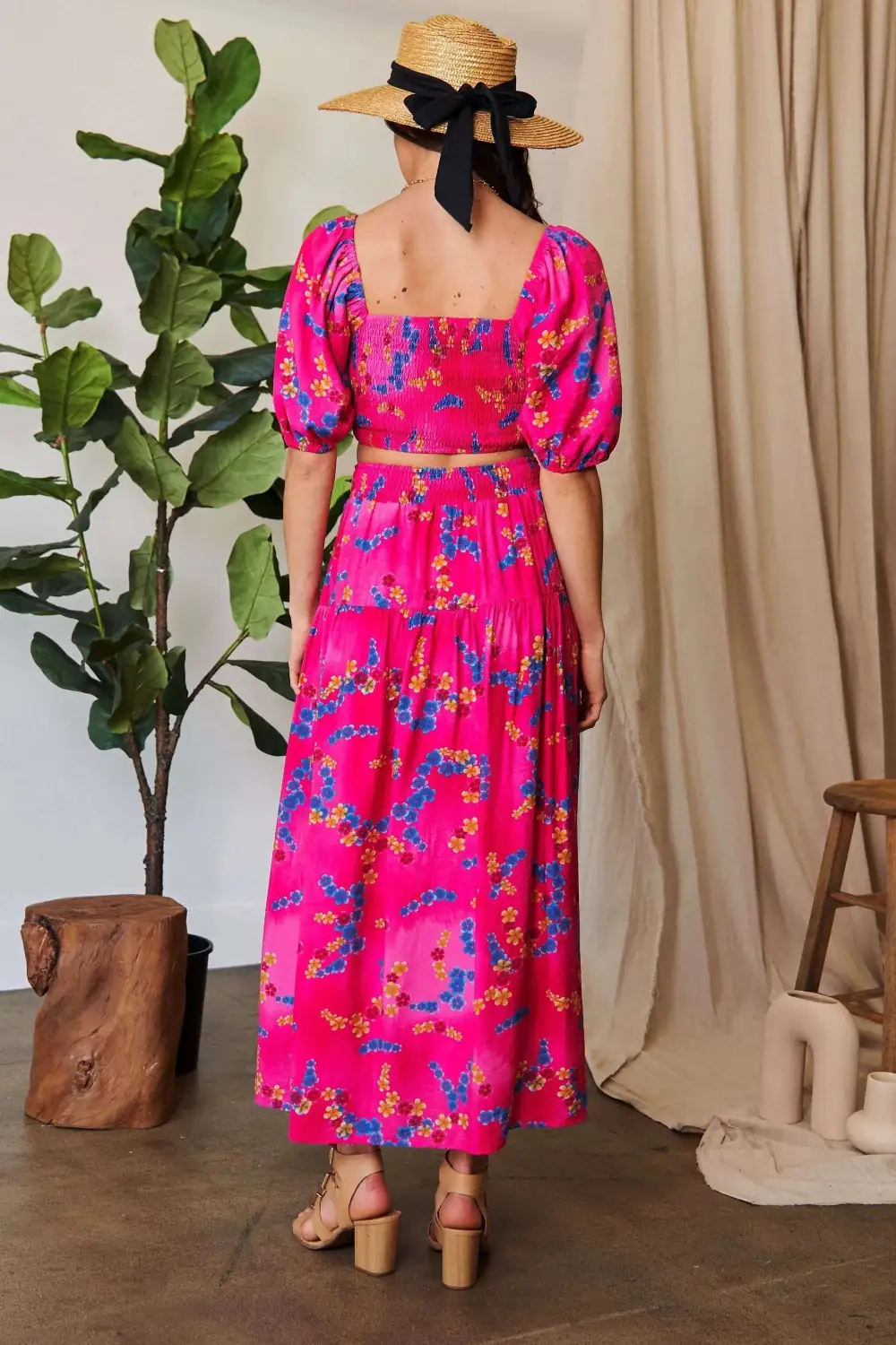 Airy Line Skirt