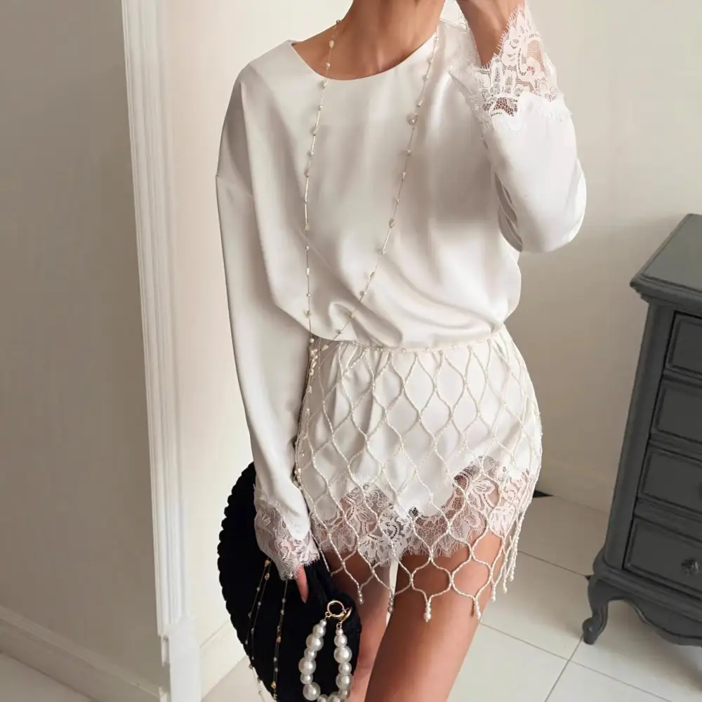 Women's Lace Round-Neck T-Shirt