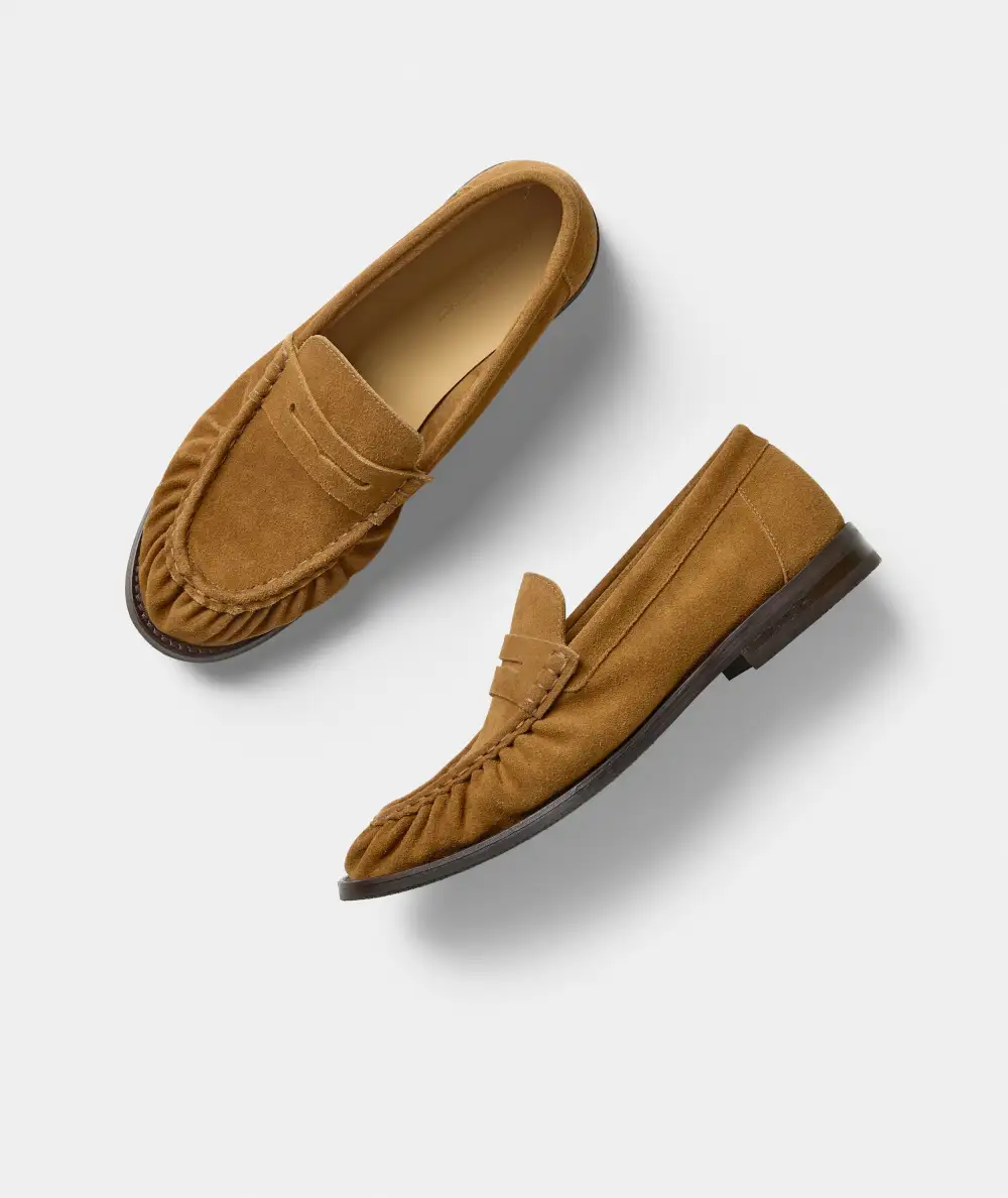 Relaxed Casual Suede Loafers