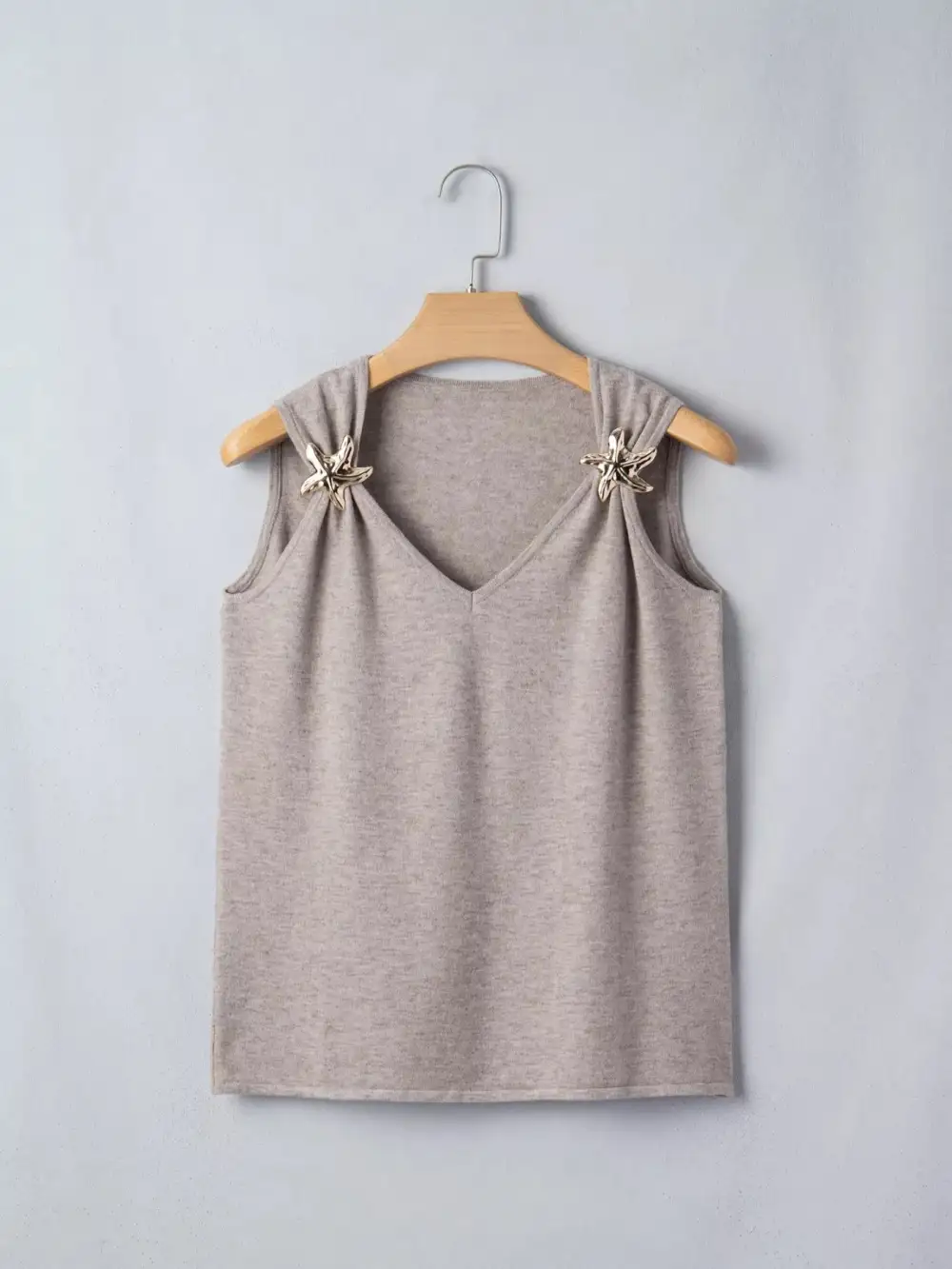 Refined Sweater-Knit Star-Detail Tank Top
