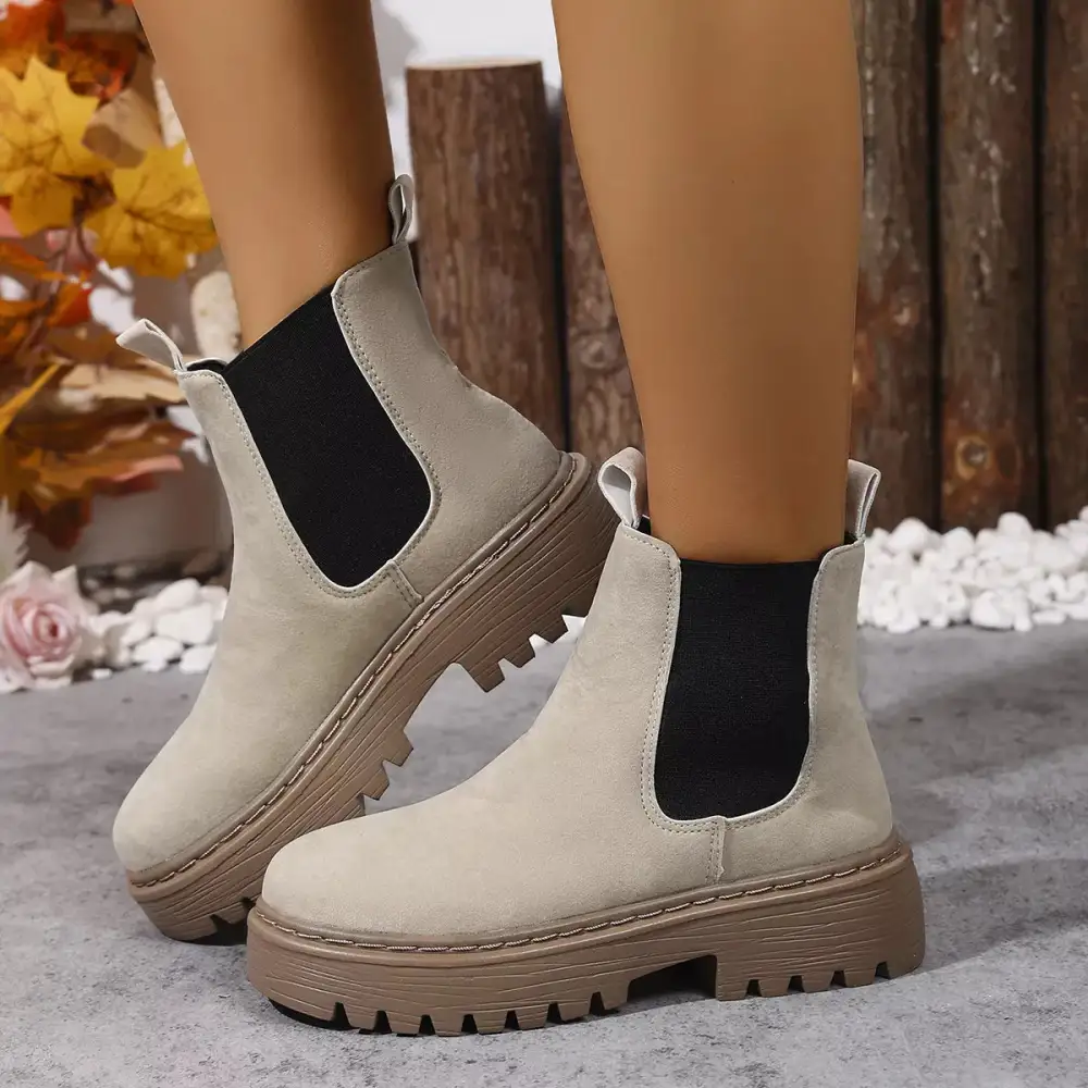 Easy Round Toe Platform Boots