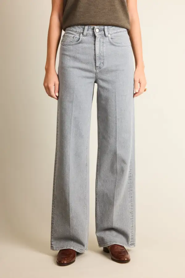 Women's Slim Straight Wide Leg Jeans