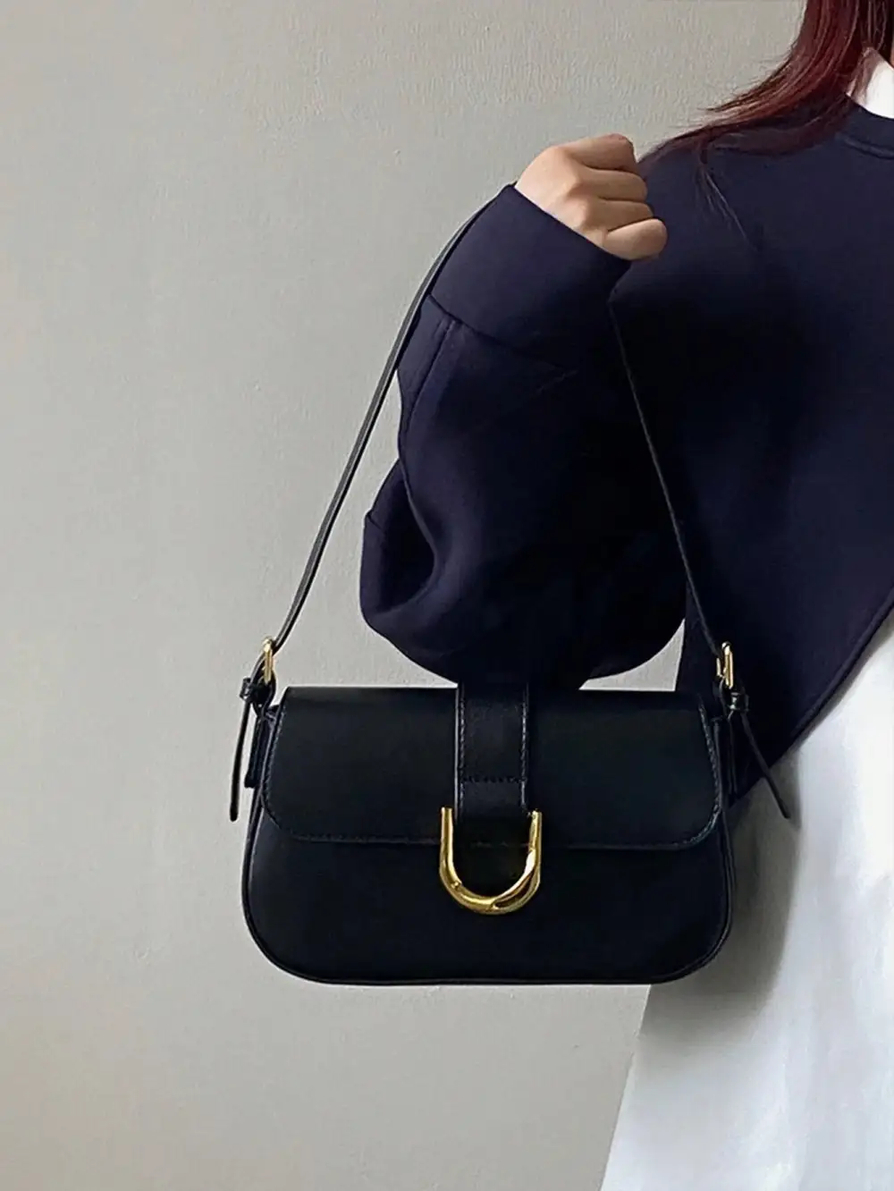 Vintage-Style Vixen Box Bag
