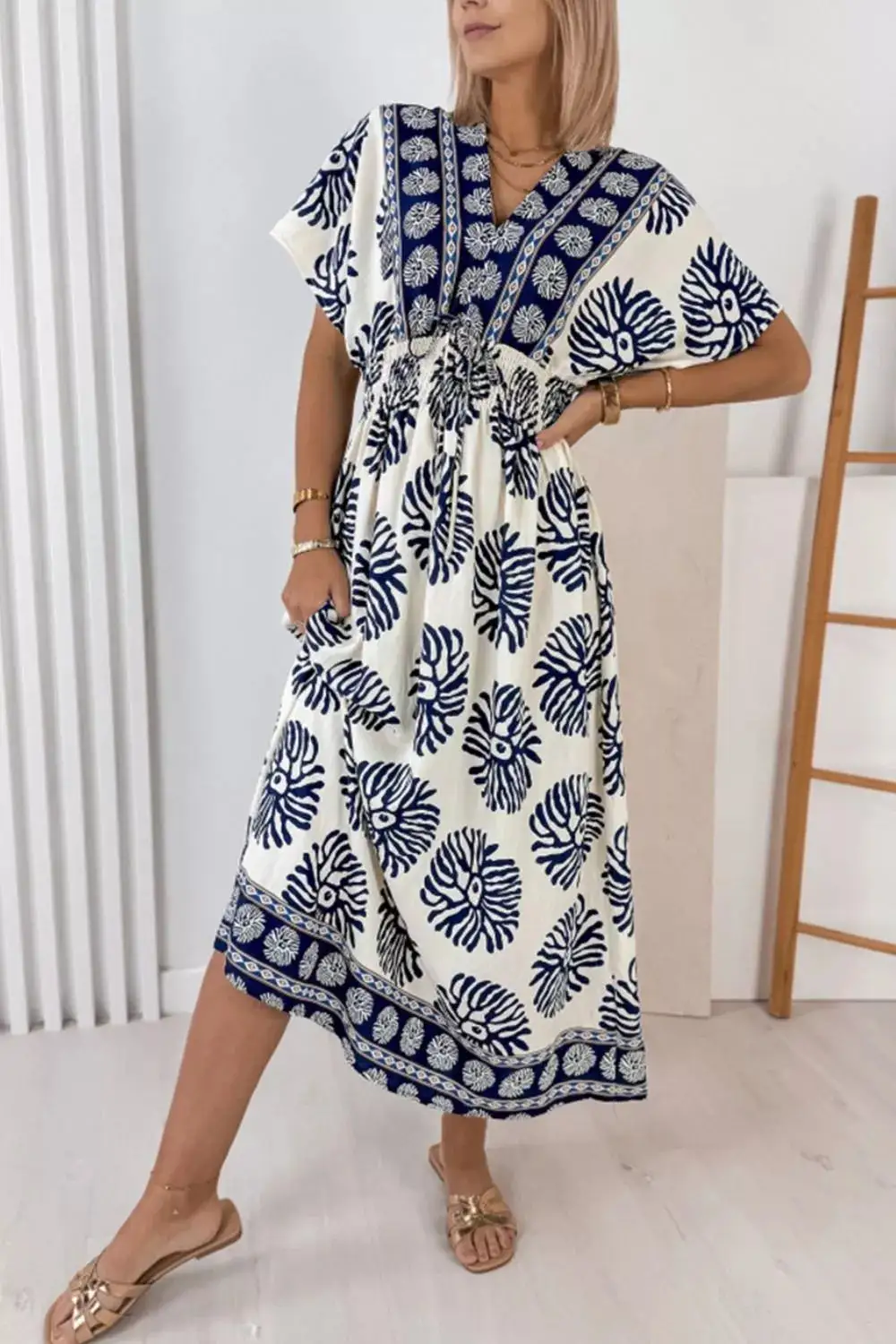 Everyday Floral Print V-Neck Dress