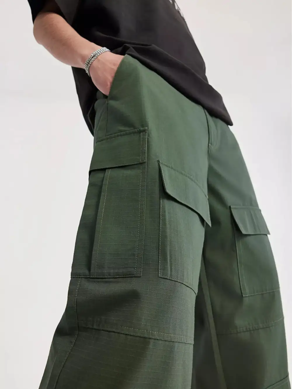 Everyday Loose Fit Cargo Pants