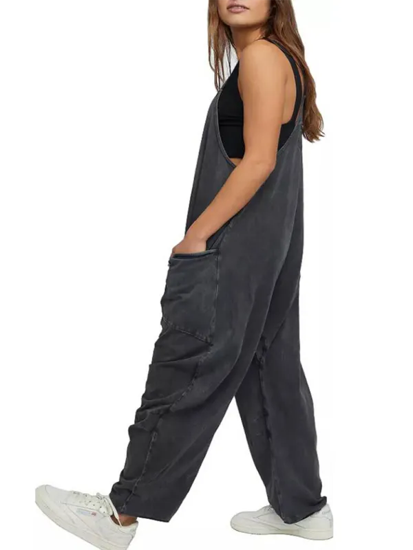 Clean V Neck Spaghetti Strap Pocket Accessory
