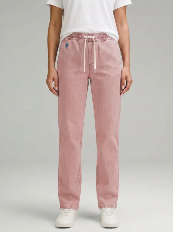 Women's Streamlined Everyday Floral Embroidered Mid Rise Straight Leg Pants