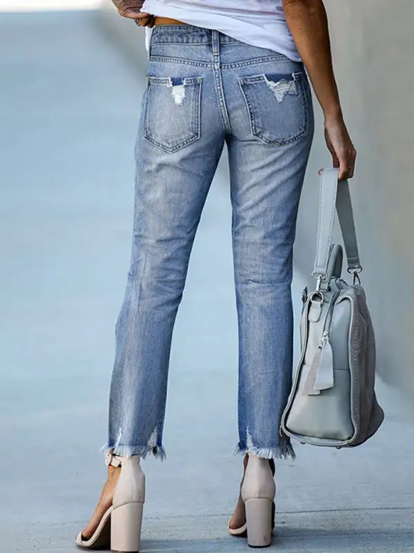 Cropped Ripped Pocketed Slim Straight Jeans