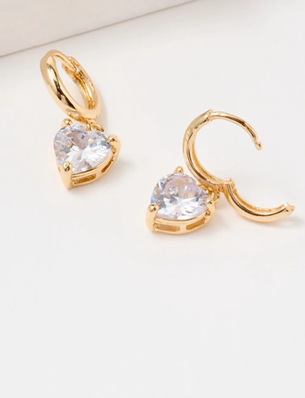 Vintage Elegant Heart-Shaped Pendant Earrings