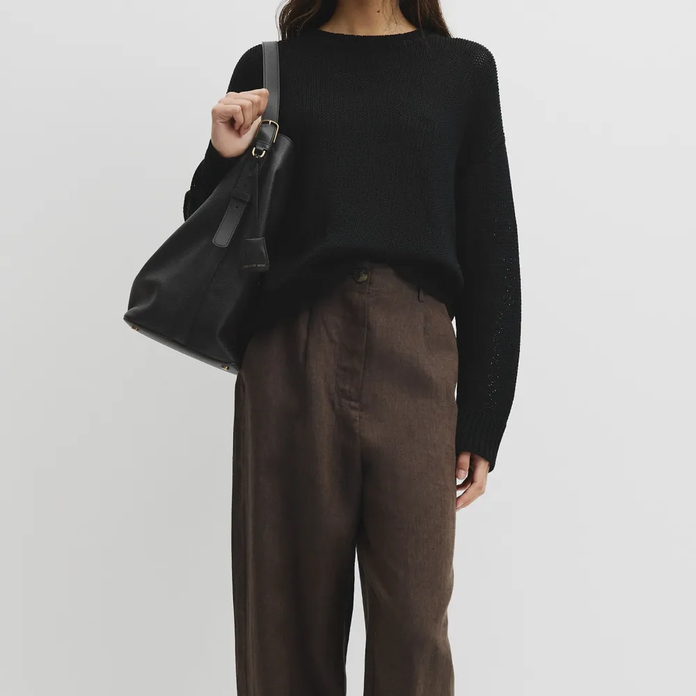 Women's Modern Classic Sweater
