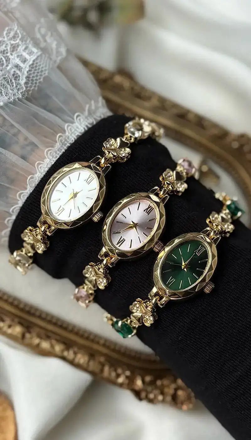 Vintage Floral Oval Dial Watch