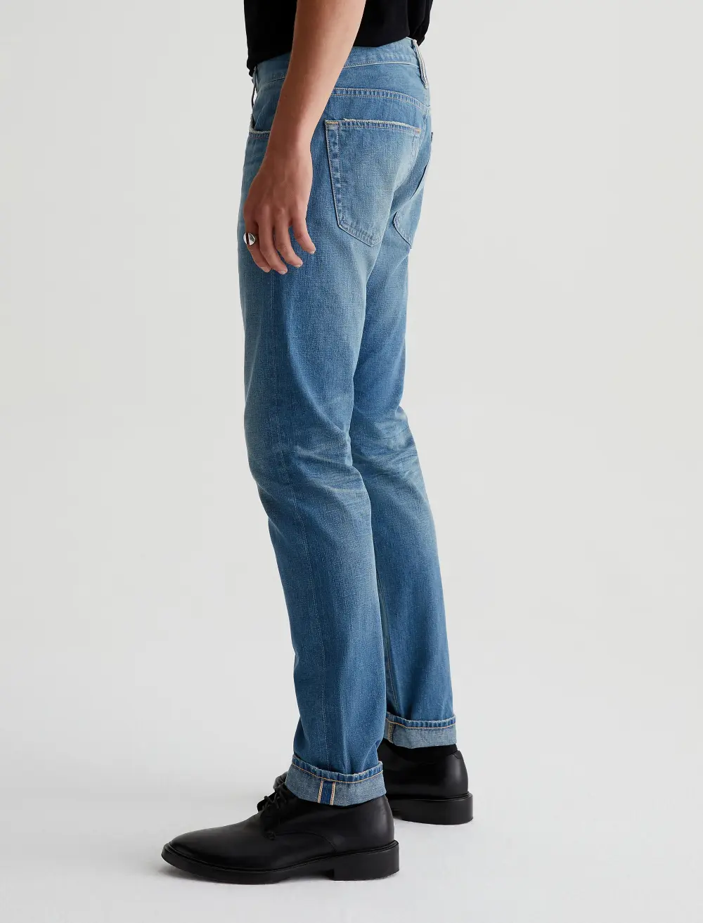 Men's Slim Straight Selvedge Jeans