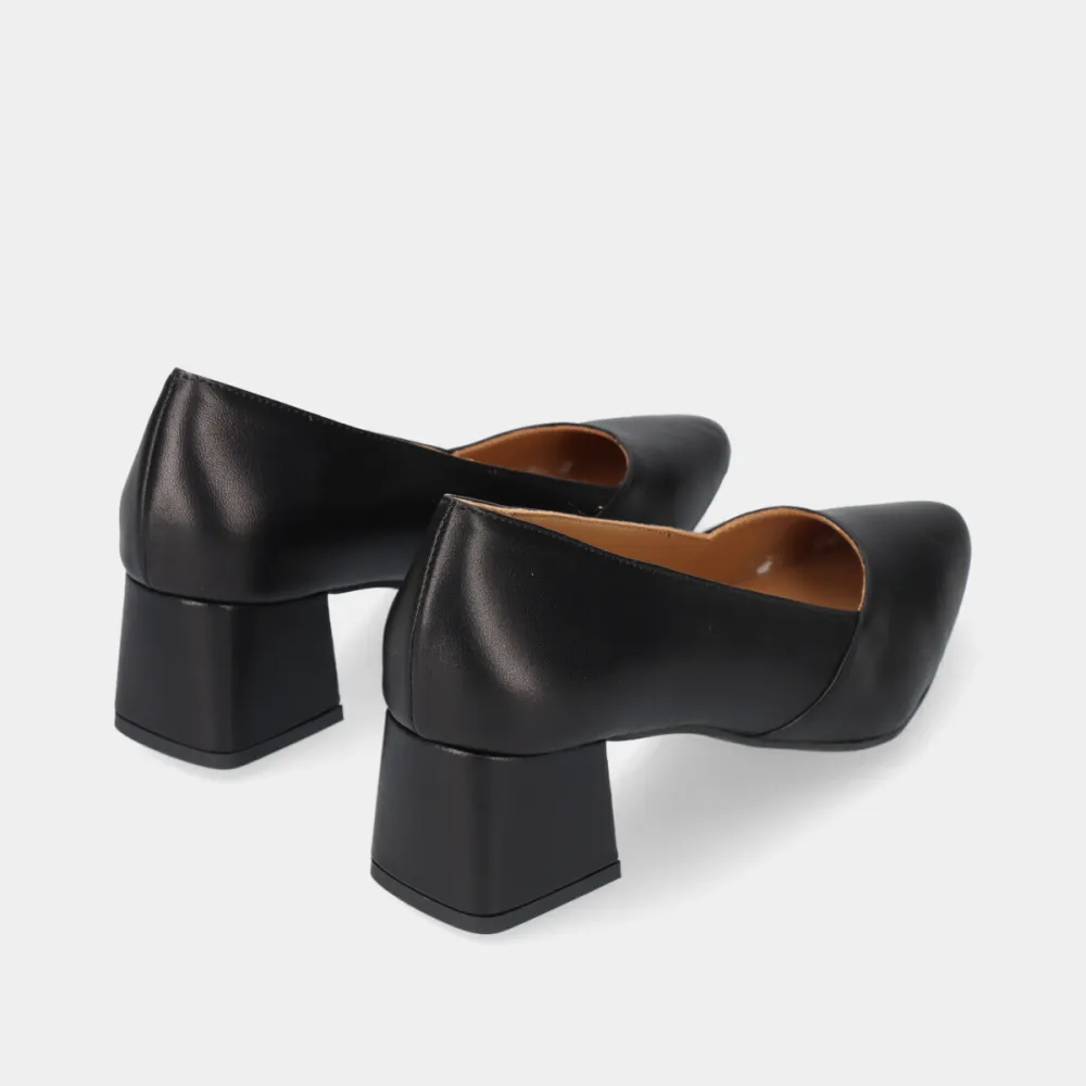 Refined Leather Comfort Pumps