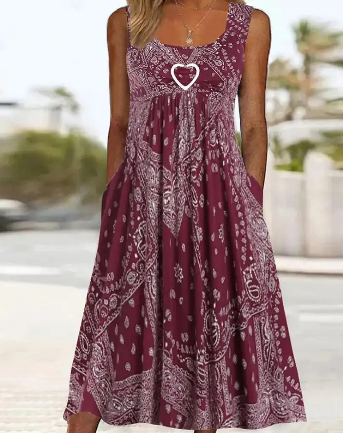 Women's A-Line Sleeveless Paisley Pocketed Maxi Dress