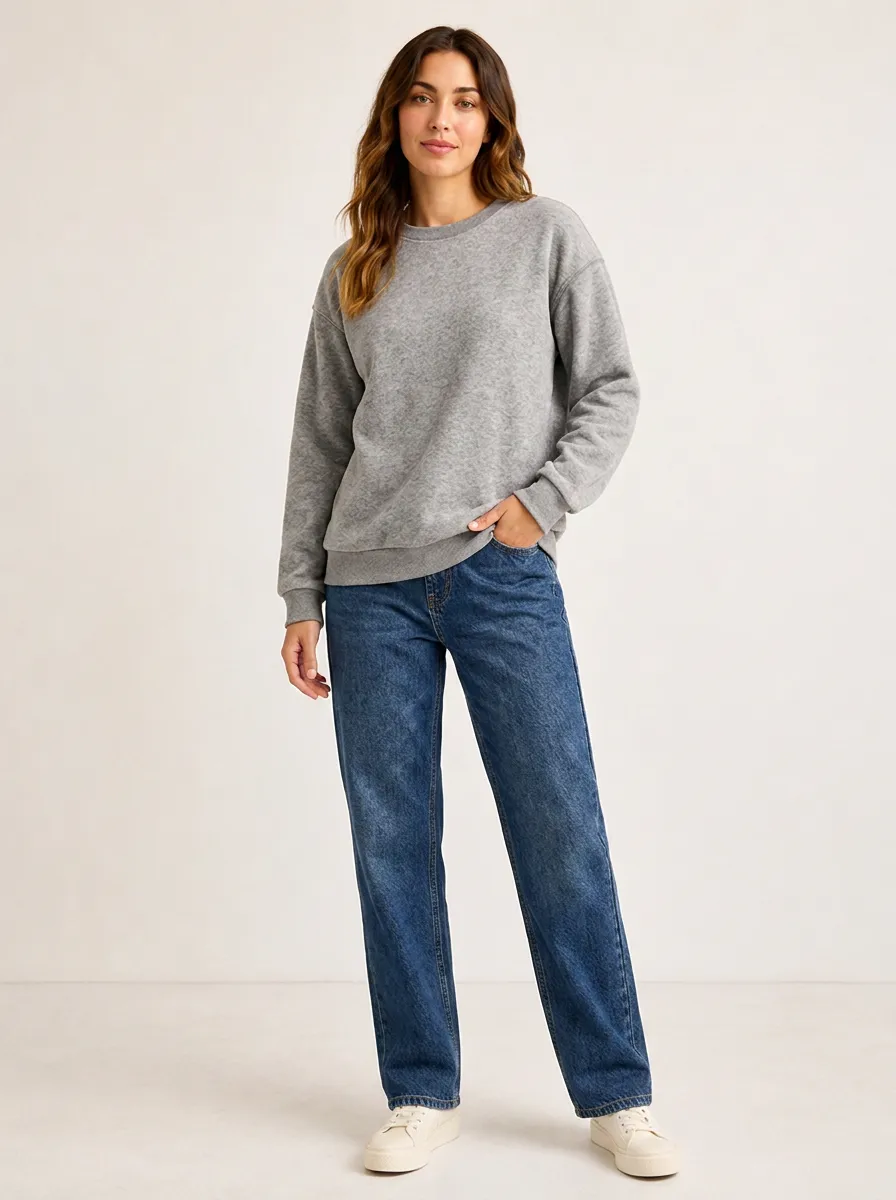 Women's Casual Minimalist Grey Solid Crewneck Sweatshirt
