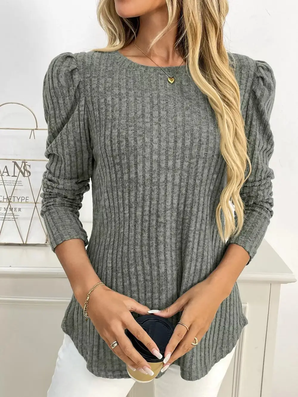 Round Neck Puff Sleeve T-Shirt