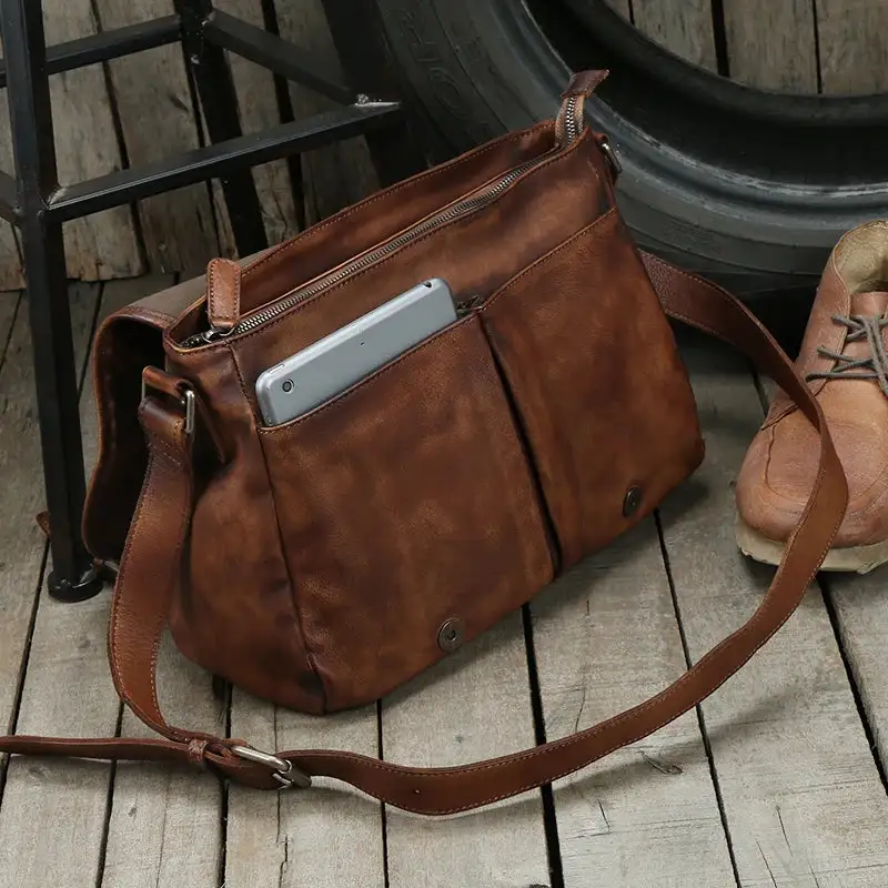 Vintage Zip-Top Shoulder Bag
