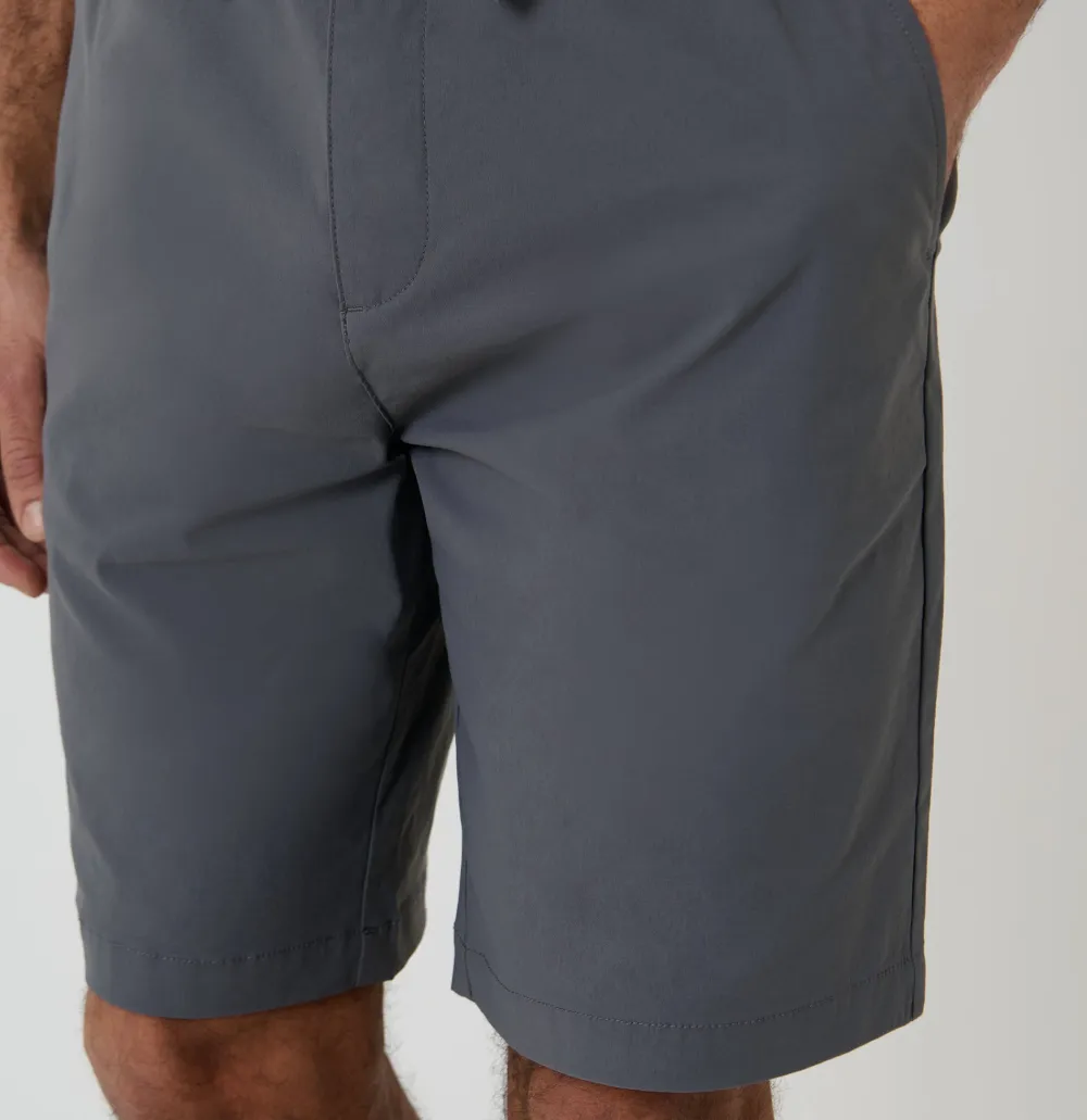 Men's Charcoal Gray Regular-Fit Elastic-Waist Stretch Chino Shorts