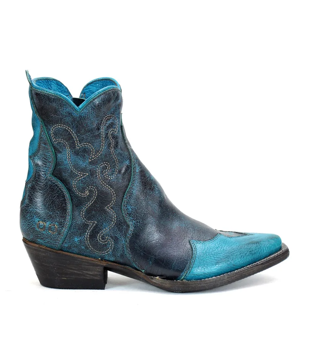 Pointed-Toe Western Boots
