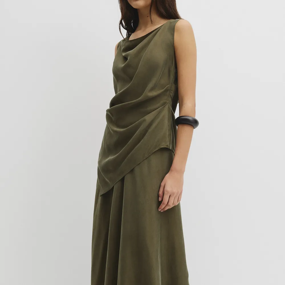 Women's Asymmetric Shirt