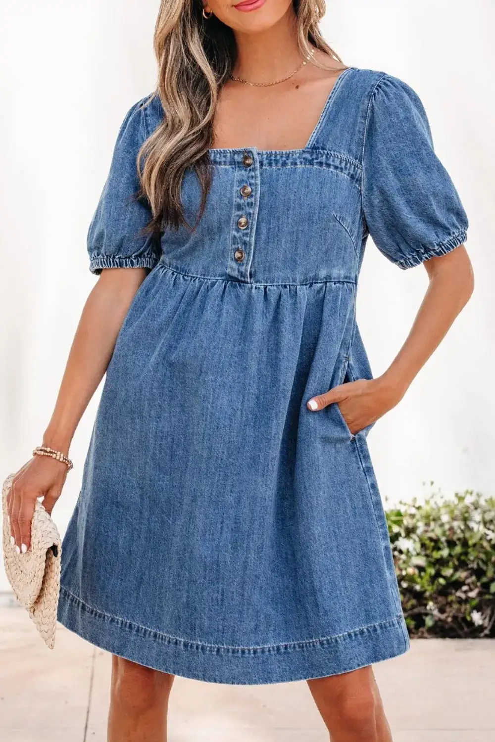 Feminine Casual Dress