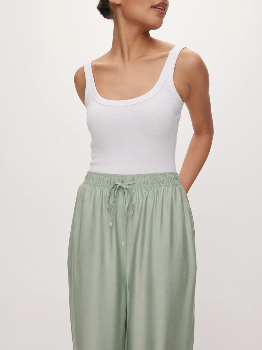 Relaxed Black Pant