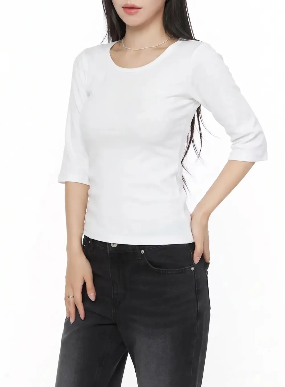 Basic Round Neck Three-Quarter Sleeve Top