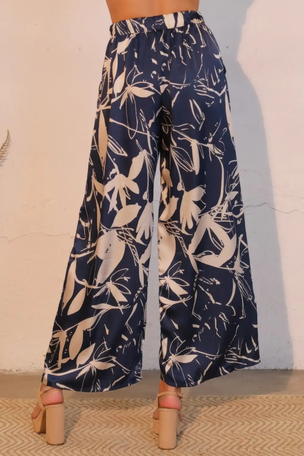 Everyday Satin Pocket Pants
