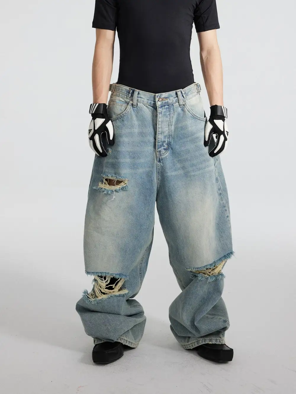 Balloon Light-Wash Whisker-Fade Jeans