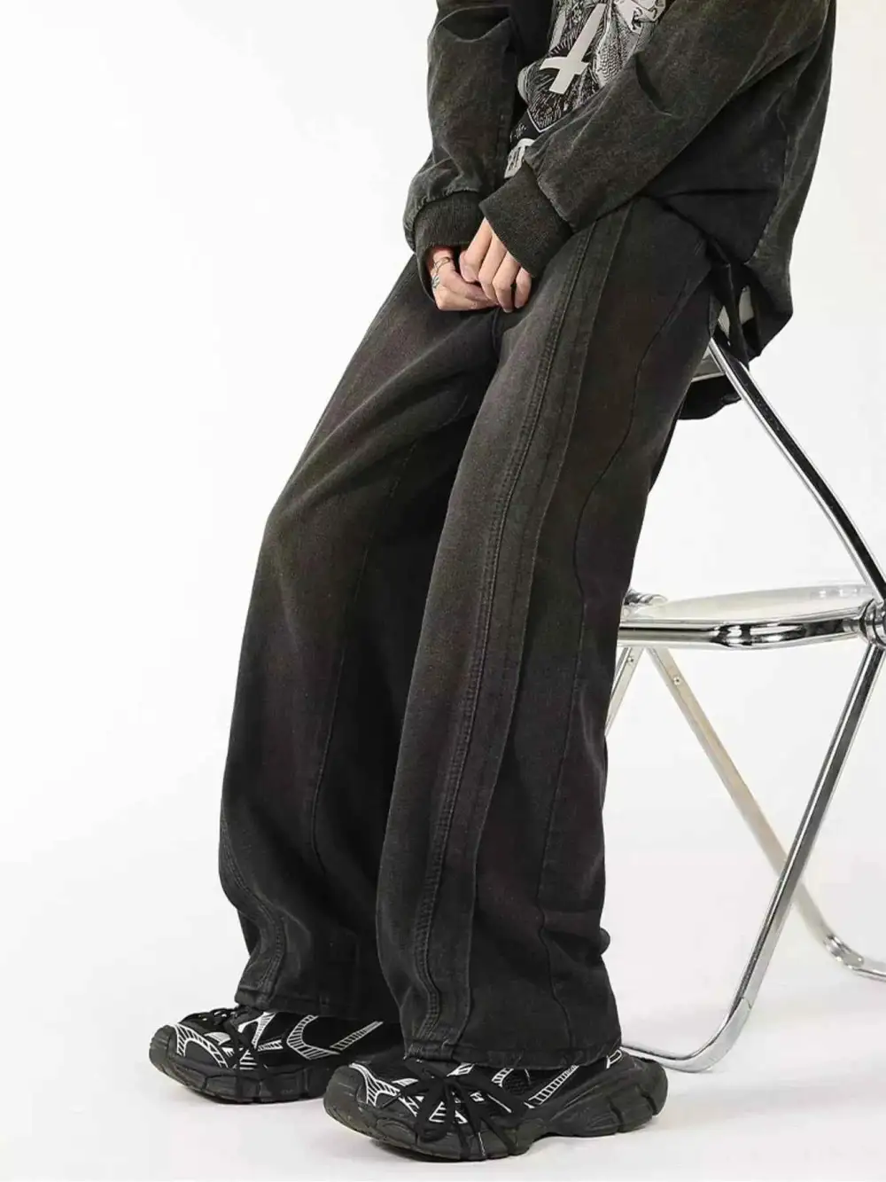 Everyday Washed Wide Leg Jeans