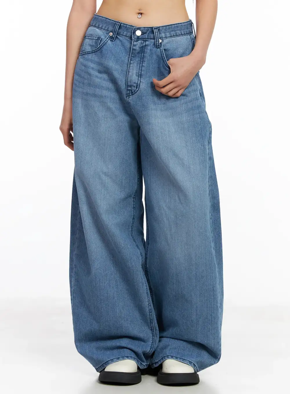 Streetwear Cotton Wide-Leg Jeans