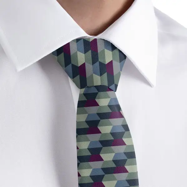 Polished Geometric Motif Necktie