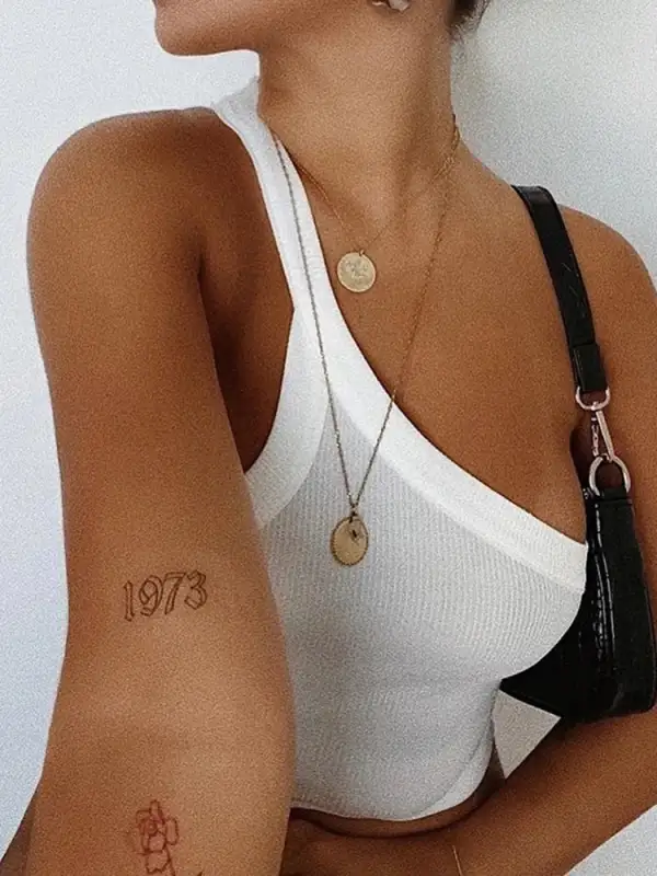 Knitted Halter-Neck Cropped One-Shoulder Top