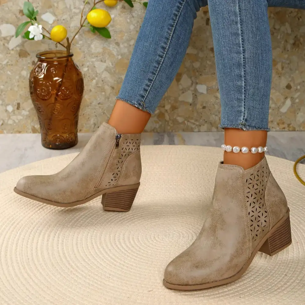 Structured Pointed Toe Block Heel Boots