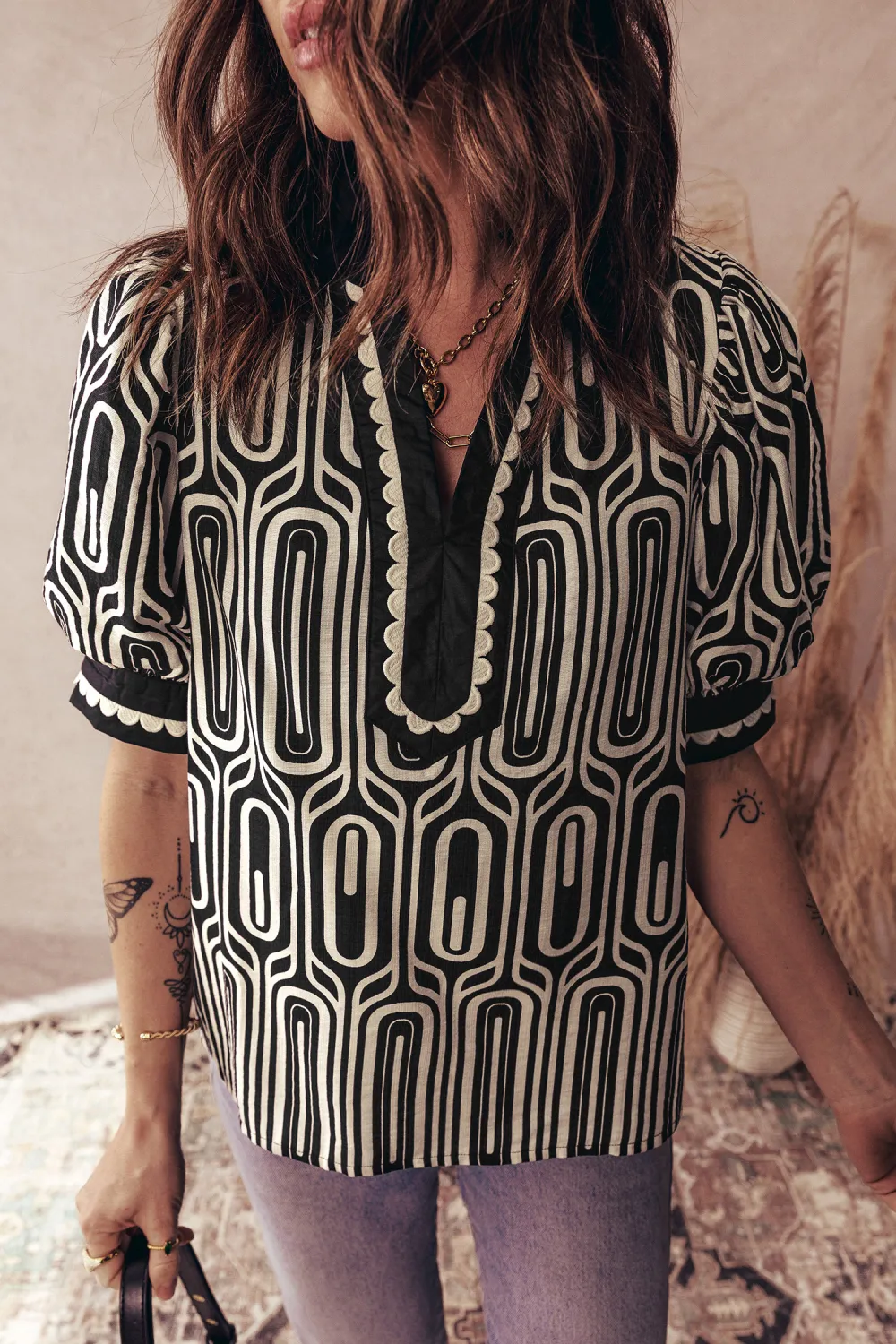 Black Geometric Print Contrast Scallop Blouse