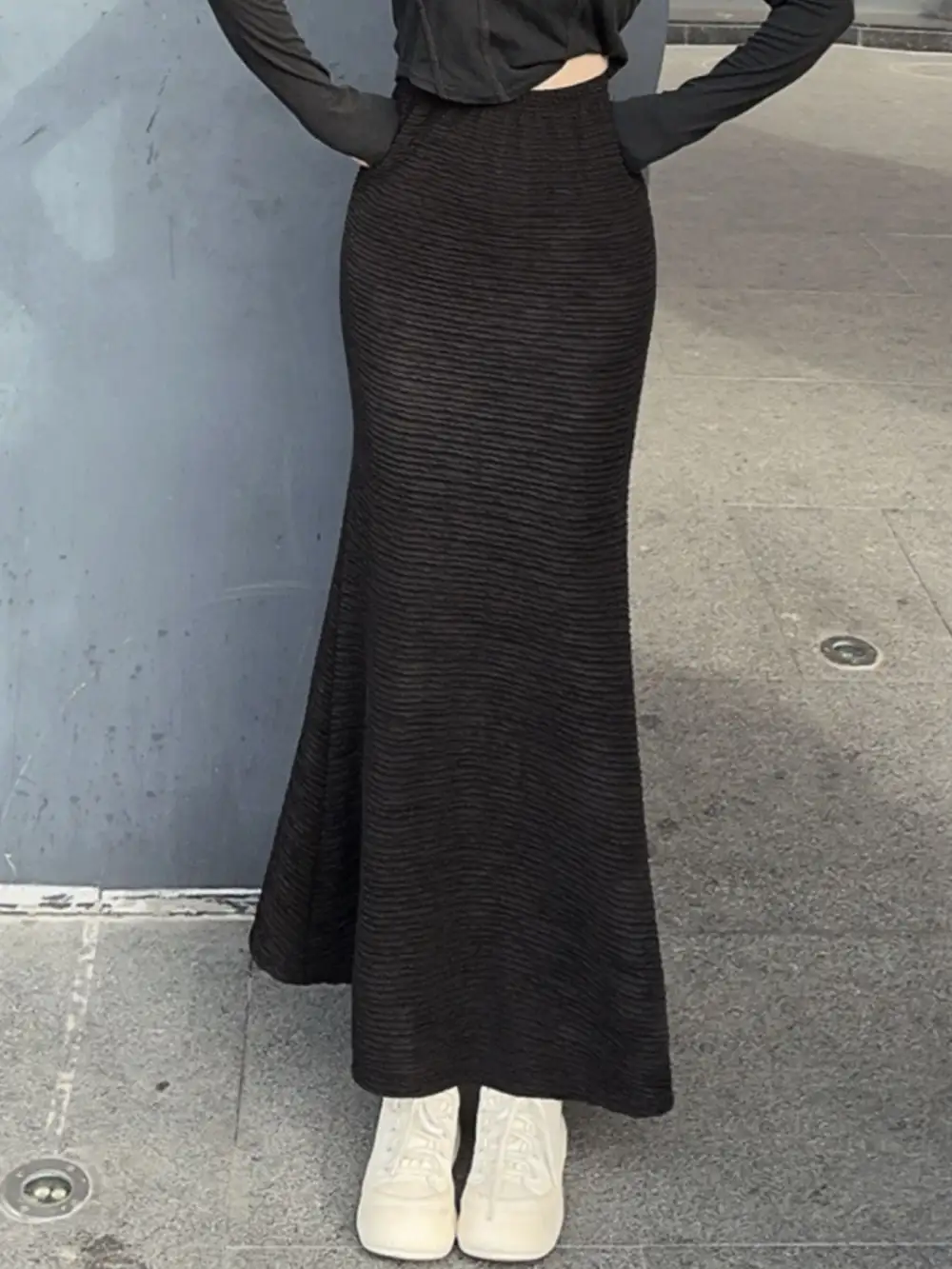Plain Knit Textured Skirt