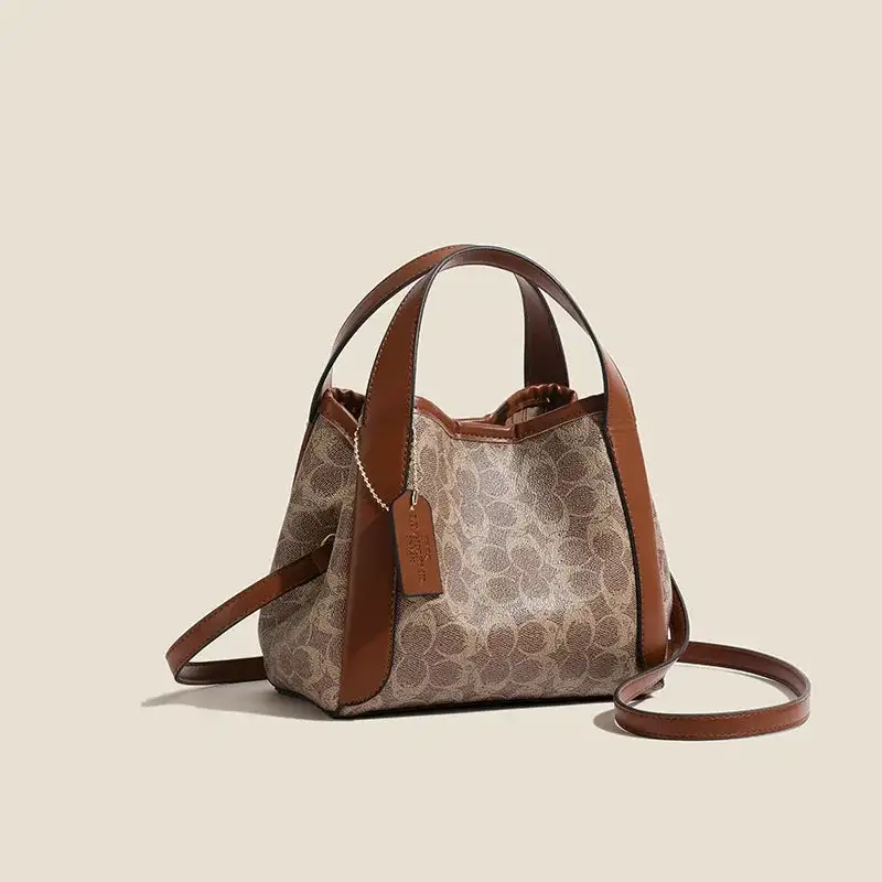 Vintage Classic: Circular Crossbody Bag