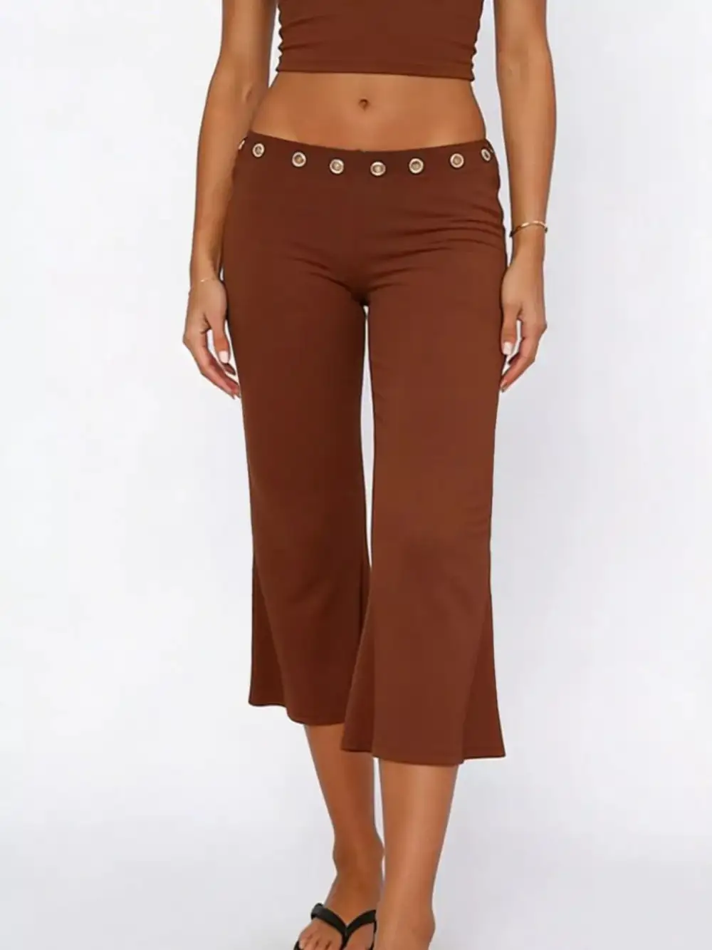 Mid Rise Capris Pants