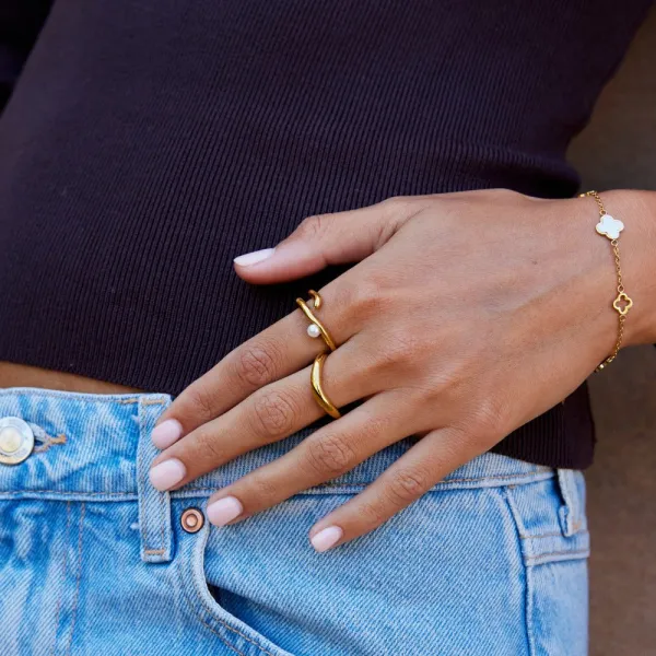 Pearl Geometric Ring