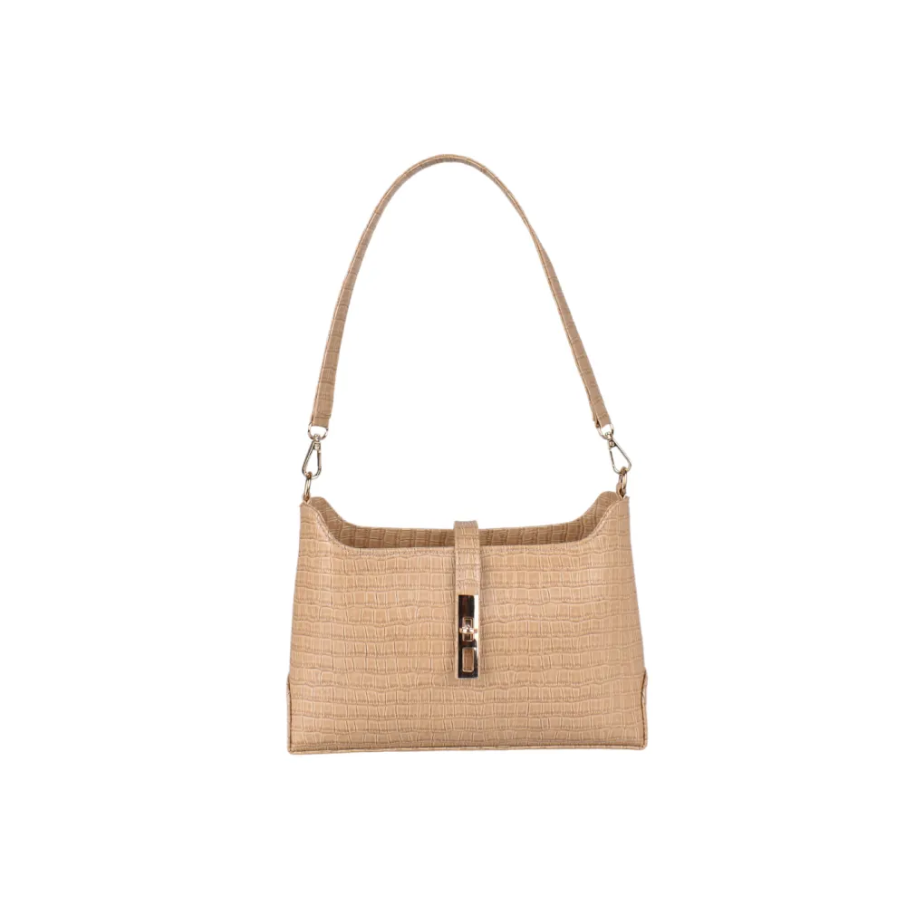 Relaxed Leather Spacious Shoulder Bag