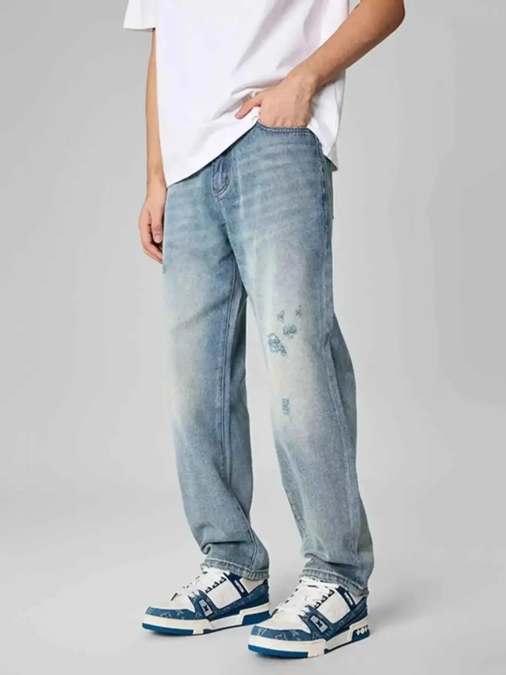 Modern Distressed Relaxed Fit Jeans
