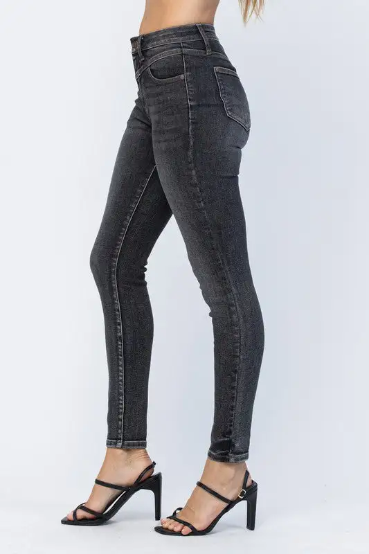 Signature Skinny Relaxed Apparel
