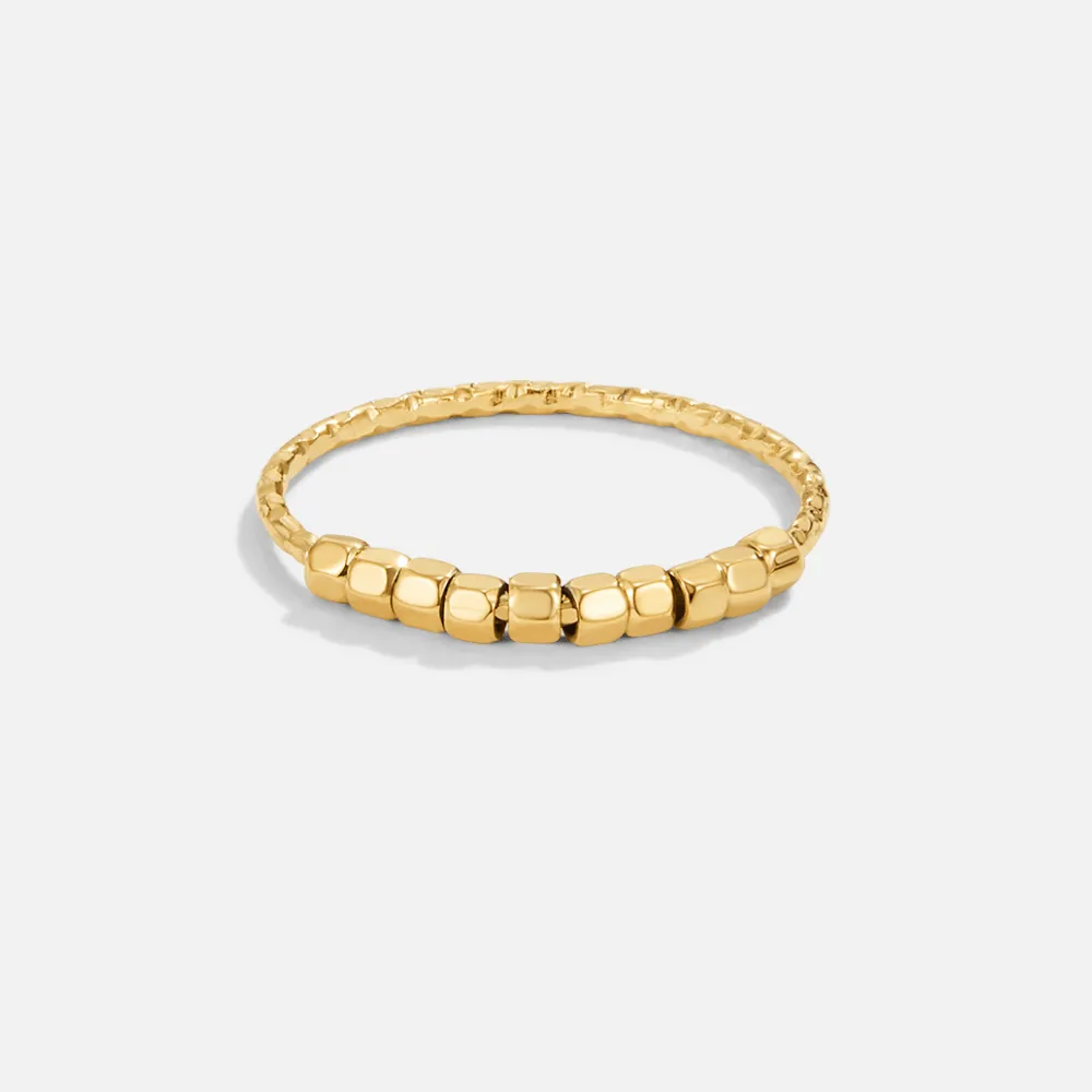 Minimal Favorite Ring