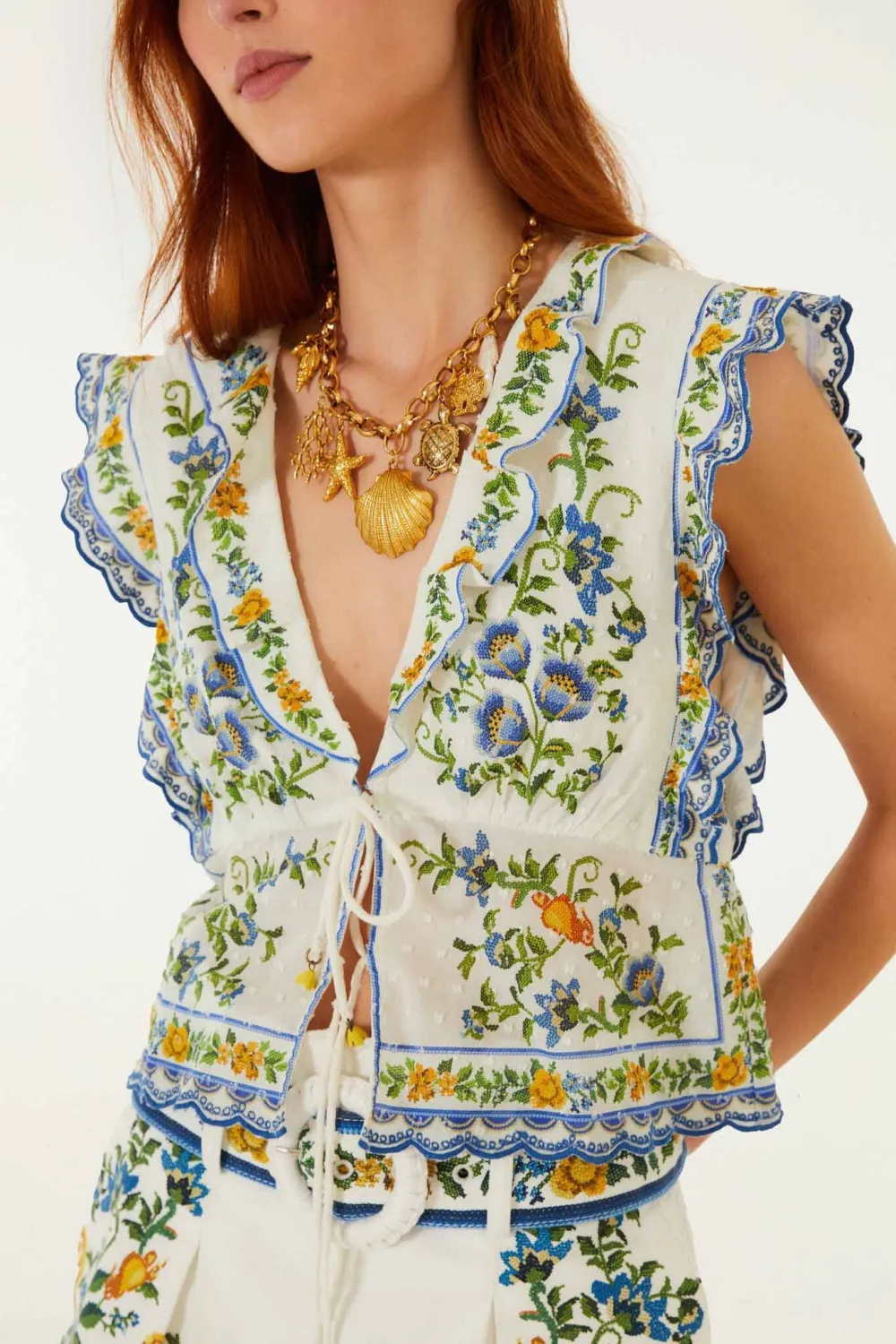 Elegant Decorative Classic Everyday Blouse