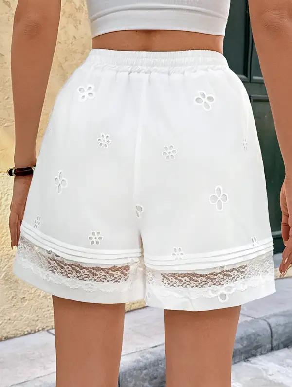 Lace Embroidery White Shorts